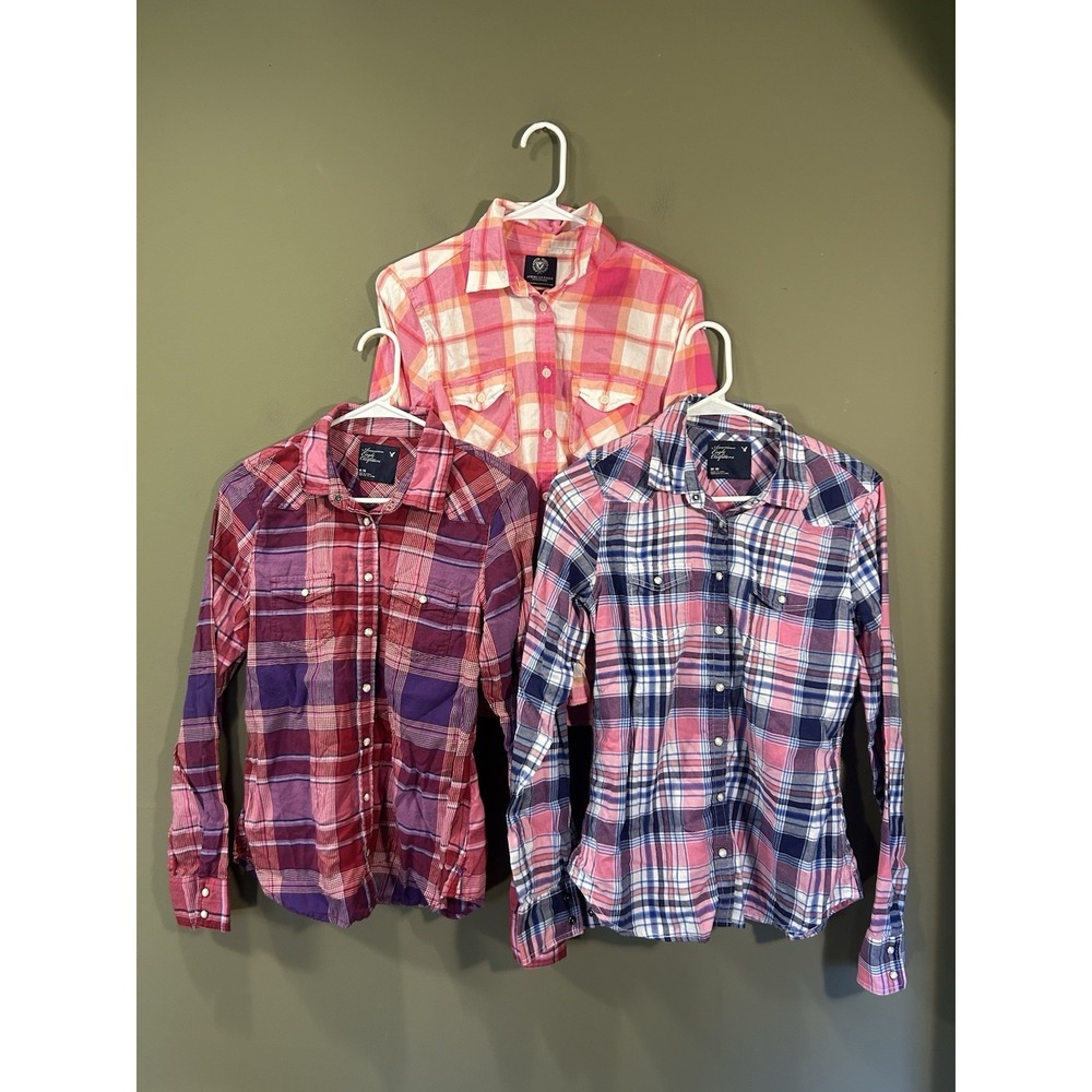 American Eagle Outfitters Pearl Snap Shirt(2) Plaid Long Sleeve Womens Sz Med